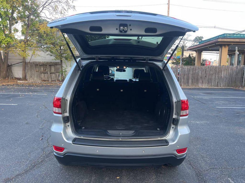 used 2011 Jeep Grand Cherokee car, priced at $9,995