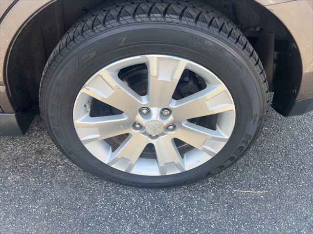 used 2011 Mitsubishi Outlander car, priced at $6,995