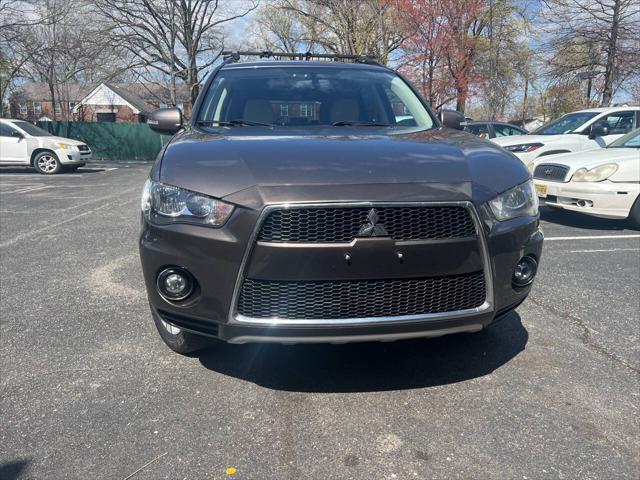 used 2011 Mitsubishi Outlander car, priced at $6,995