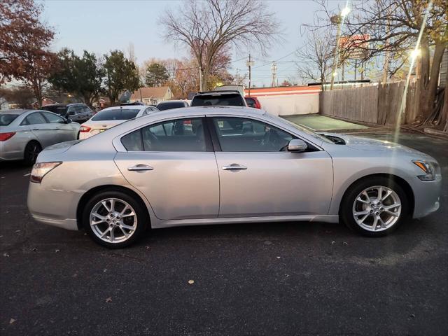 used 2014 Nissan Maxima car, priced at $9,995