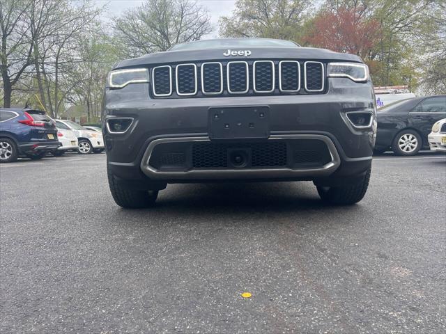 used 2017 Jeep Grand Cherokee car, priced at $15,995
