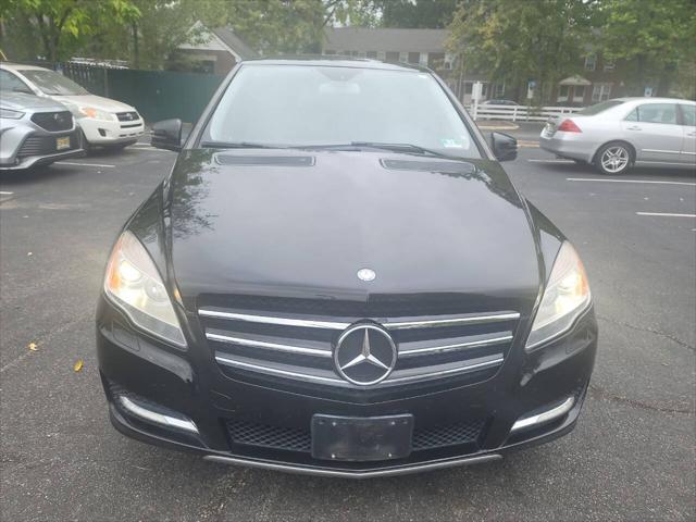 used 2011 Mercedes-Benz R-Class car, priced at $9,495