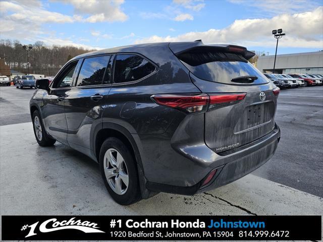 used 2022 Toyota Highlander car, priced at $31,955