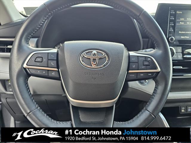 used 2022 Toyota Highlander car, priced at $31,955