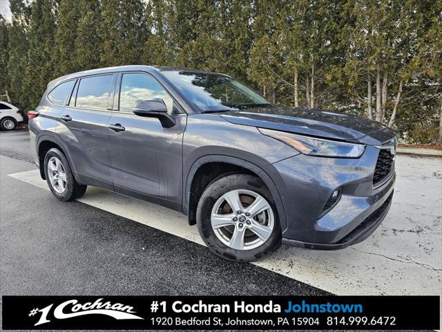 used 2022 Toyota Highlander car, priced at $31,955