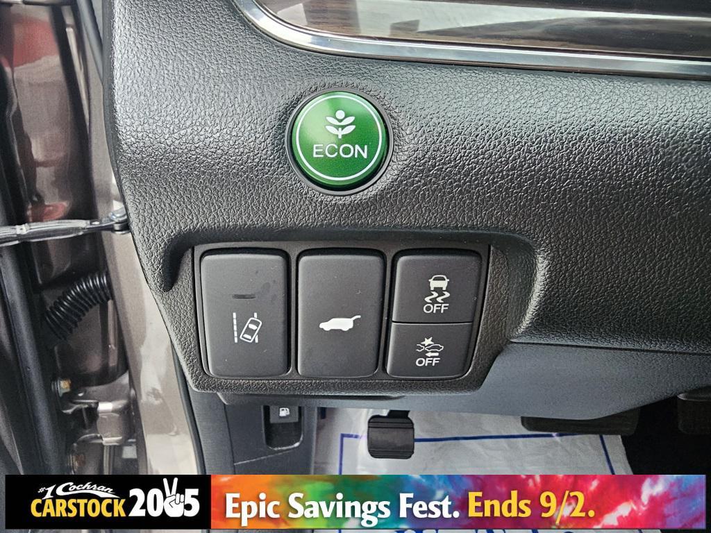 used 2015 Honda CR-V car, priced at $20,795