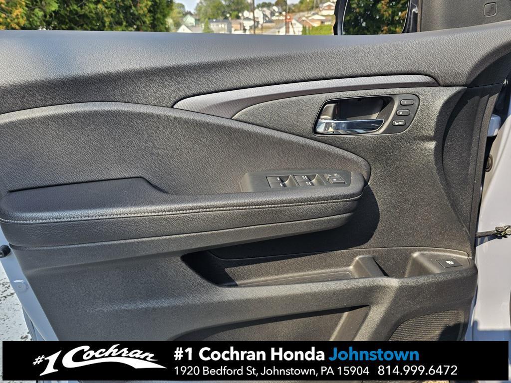 used 2023 Honda Ridgeline car, priced at $33,555