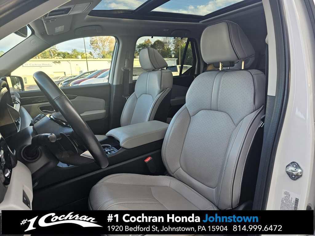 used 2023 Honda Pilot car, priced at $39,754