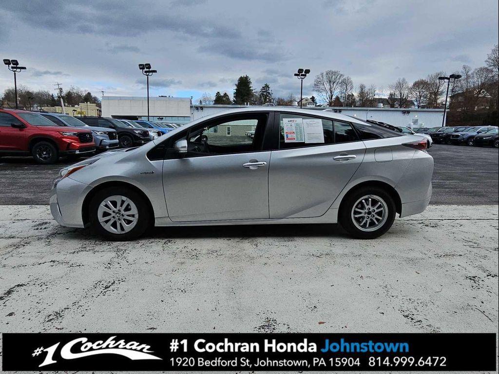 used 2017 Toyota Prius car, priced at $11,998
