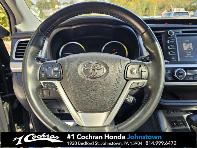 used 2019 Toyota Highlander car, priced at $25,655