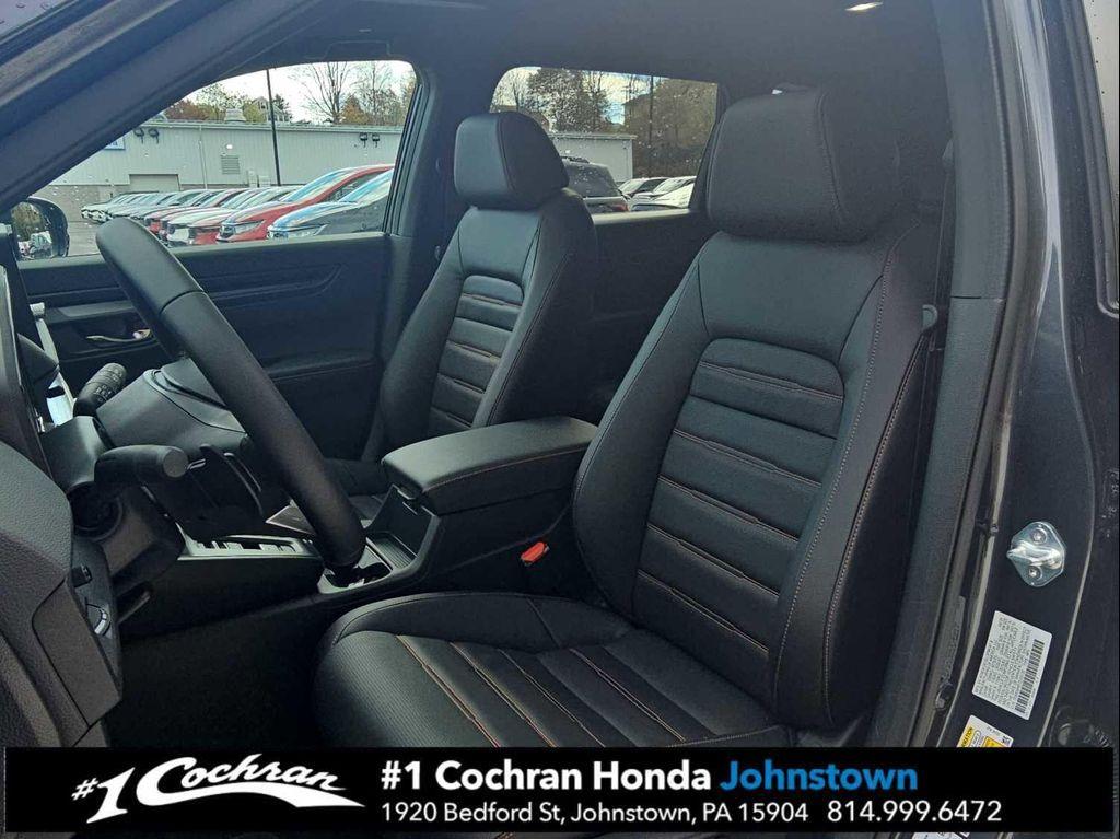 new 2026 Honda CR-V Hybrid car, priced at $39,583