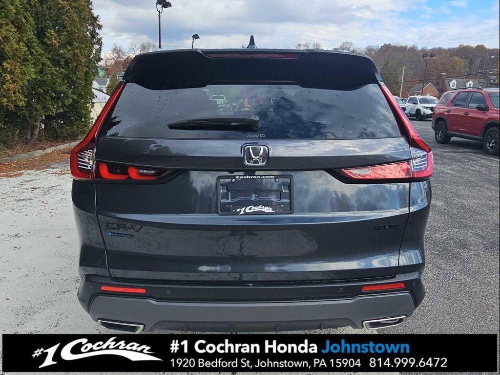 new 2026 Honda CR-V Hybrid car, priced at $39,583