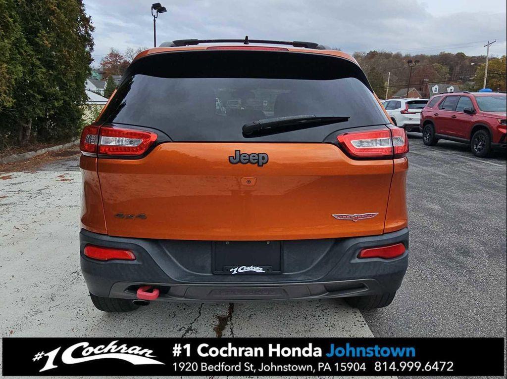 used 2015 Jeep Cherokee car, priced at $12,990