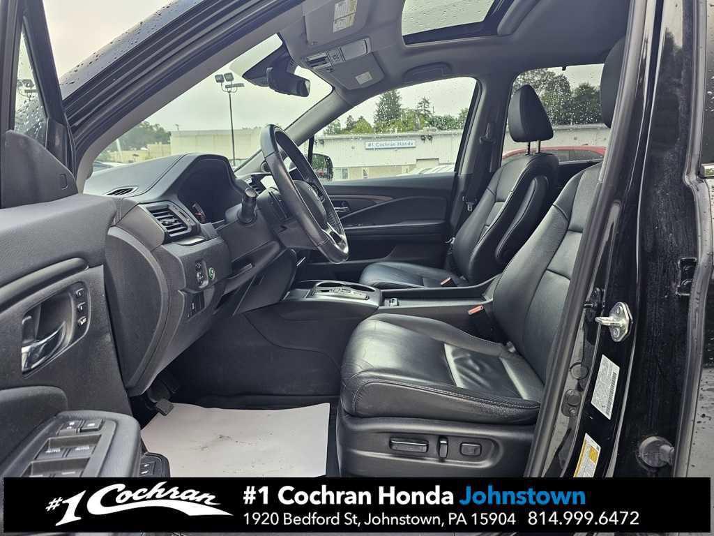 used 2022 Honda Pilot car, priced at $23,495