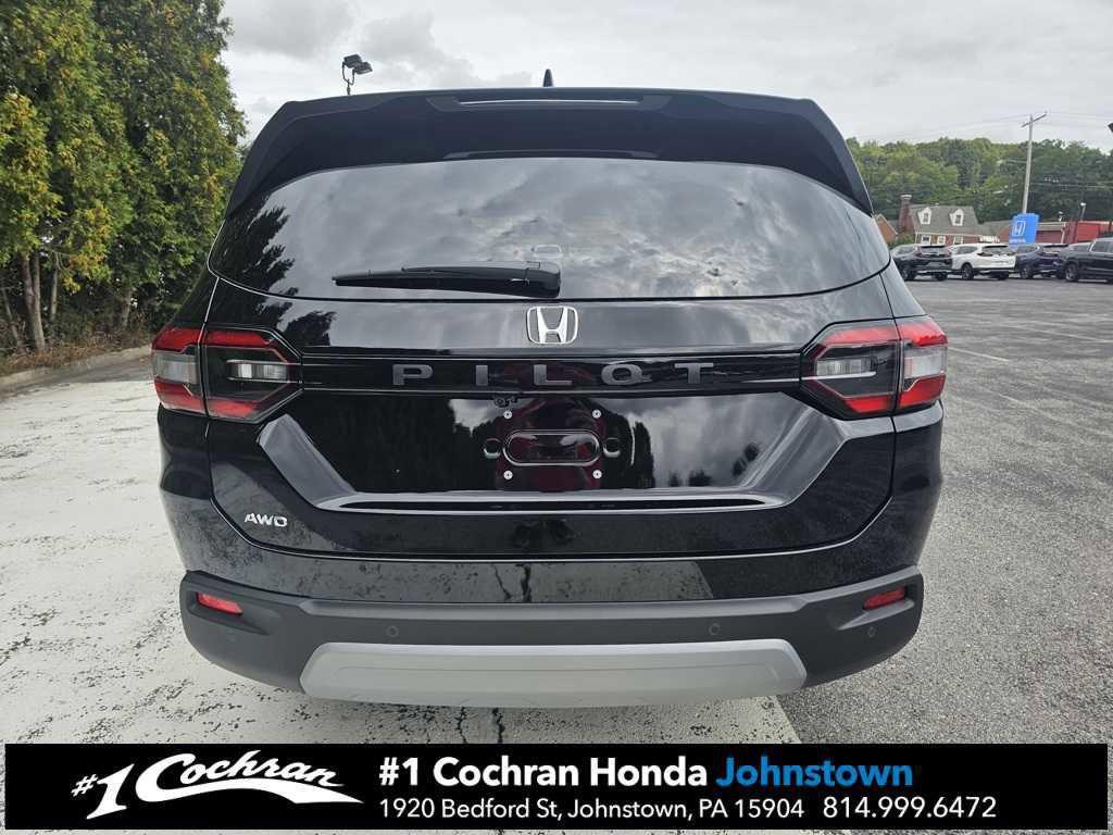new 2025 Honda Pilot car, priced at $44,923