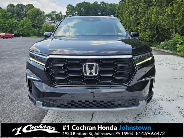 new 2025 Honda Pilot car, priced at $54,400