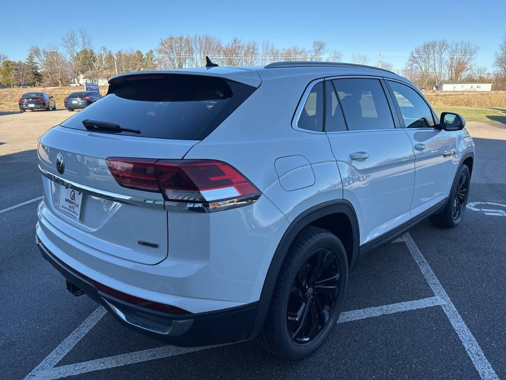 used 2021 Volkswagen Atlas Cross Sport car, priced at $24,995