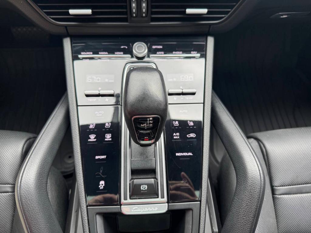 used 2021 Porsche Cayenne car, priced at $33,995