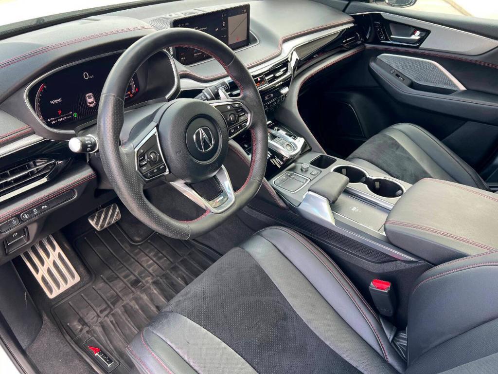 used 2024 Acura MDX car, priced at $47,995