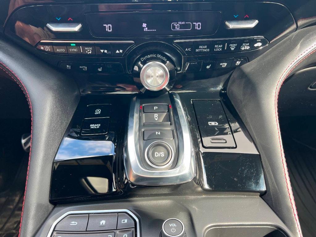 used 2024 Acura MDX car, priced at $47,995