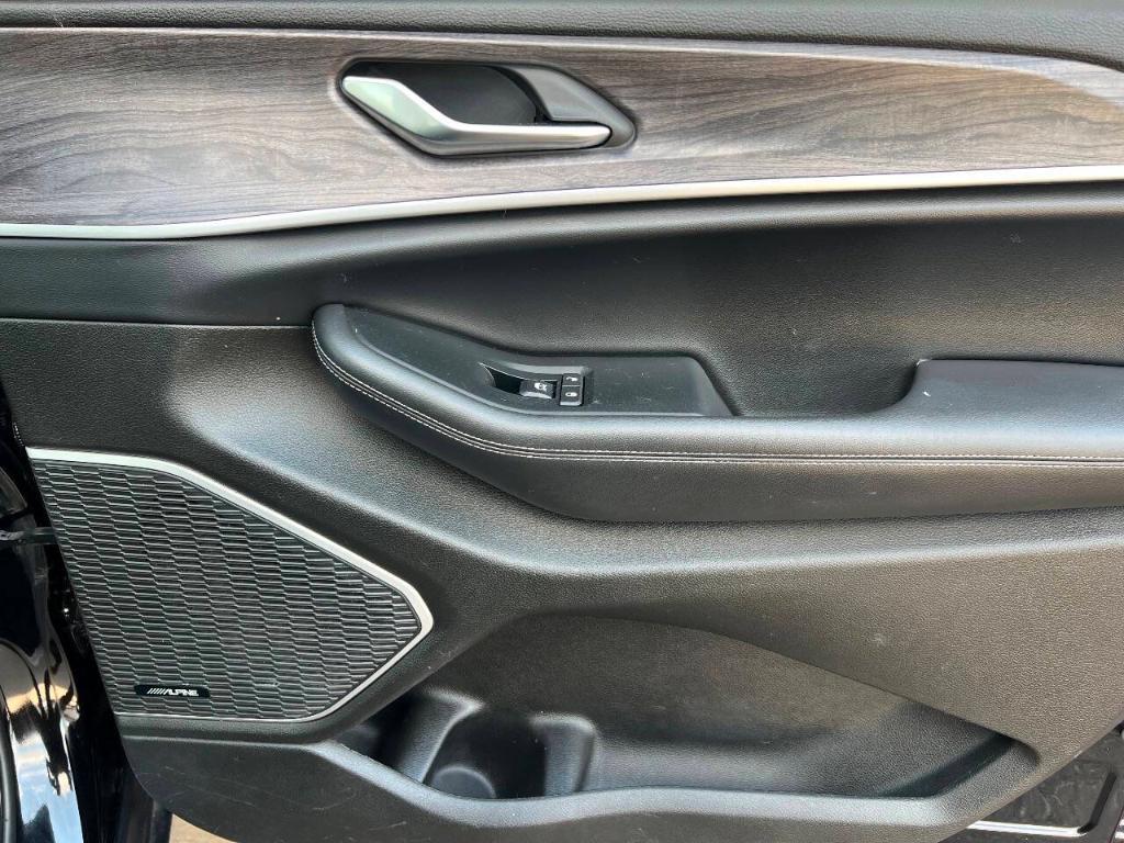used 2022 Jeep Grand Cherokee L car, priced at $26,995