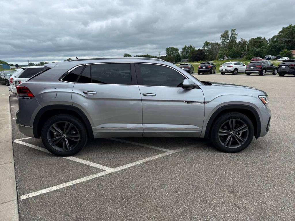 used 2022 Volkswagen Atlas Cross Sport car, priced at $32,995