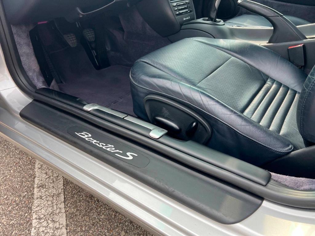 used 2000 Porsche Boxster car, priced at $18,995