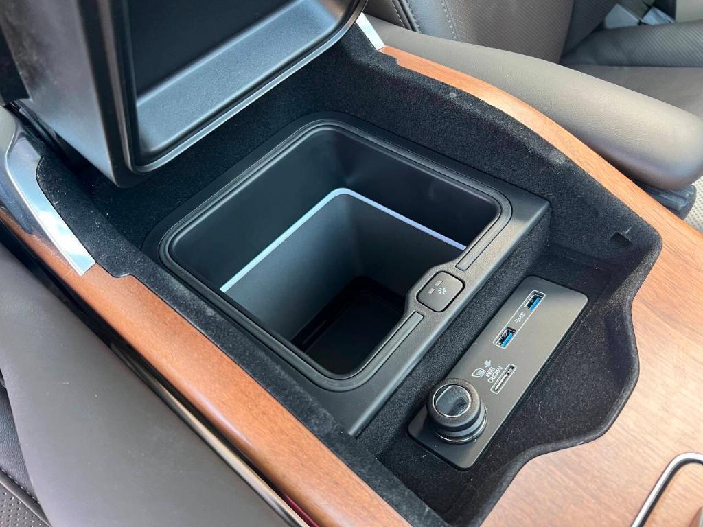 used 2019 Land Rover Range Rover car, priced at $36,995