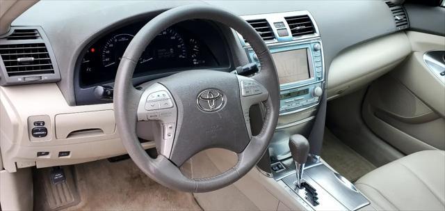used 2007 Toyota Camry Hybrid car, priced at $13,888