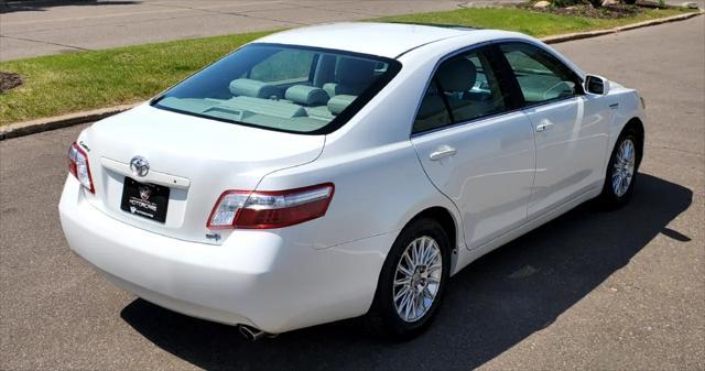 used 2007 Toyota Camry Hybrid car, priced at $13,888