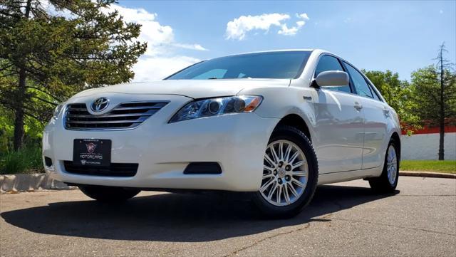 used 2007 Toyota Camry Hybrid car, priced at $13,888