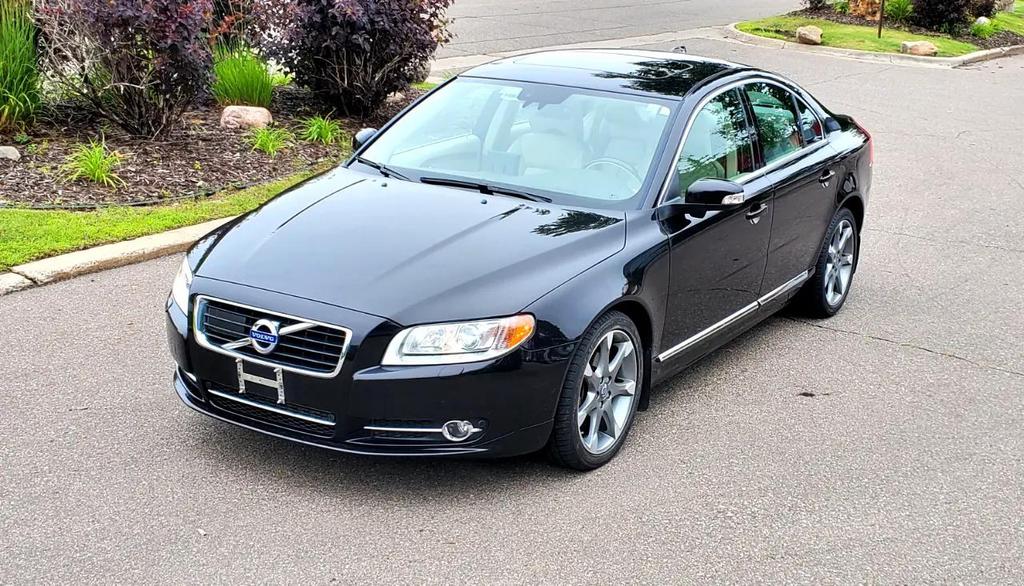 used 2011 Volvo S80 car, priced at $13,888