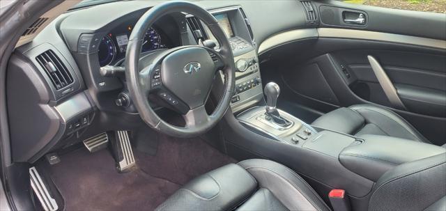 used 2011 INFINITI G37x car