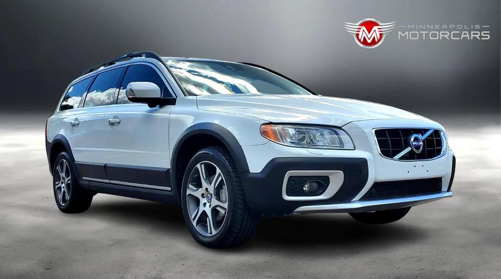 used 2013 Volvo XC70 car, priced at $12,888