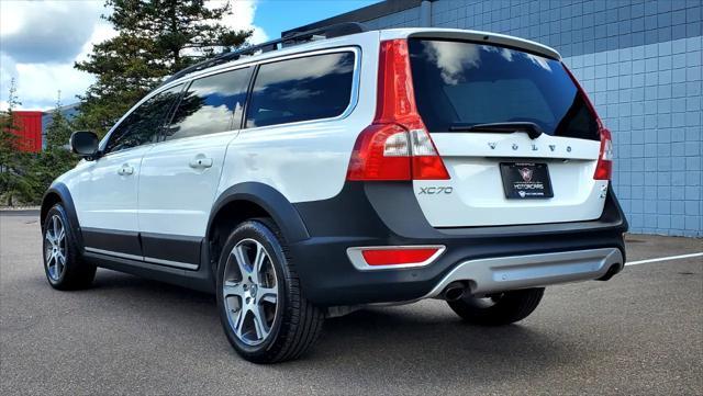 used 2013 Volvo XC70 car, priced at $13,988