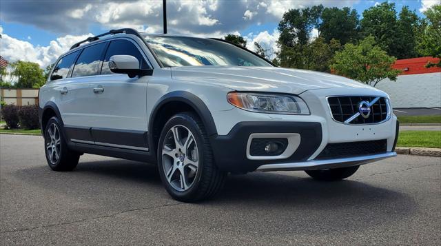 used 2013 Volvo XC70 car, priced at $15,688