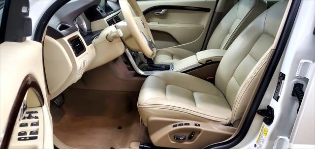 used 2013 Volvo XC70 car, priced at $13,988