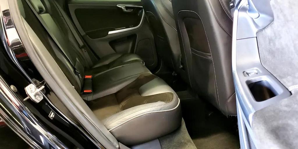 used 2016 Volvo XC60 car, priced at $15,888