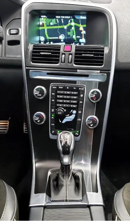 used 2016 Volvo XC60 car, priced at $15,888