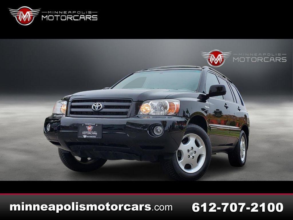used 2005 Toyota Highlander car, priced at $9,888