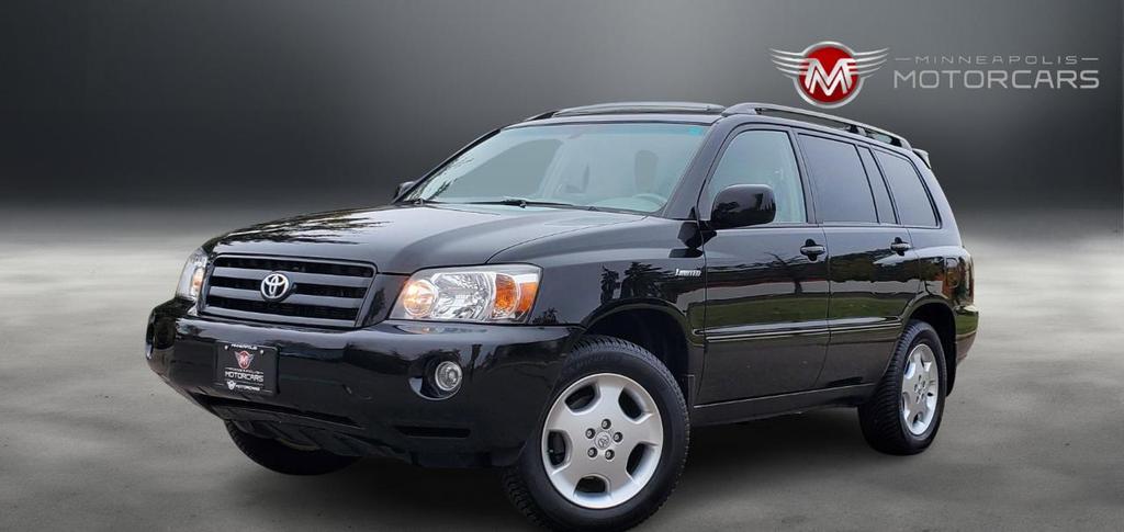 used 2005 Toyota Highlander car, priced at $9,888