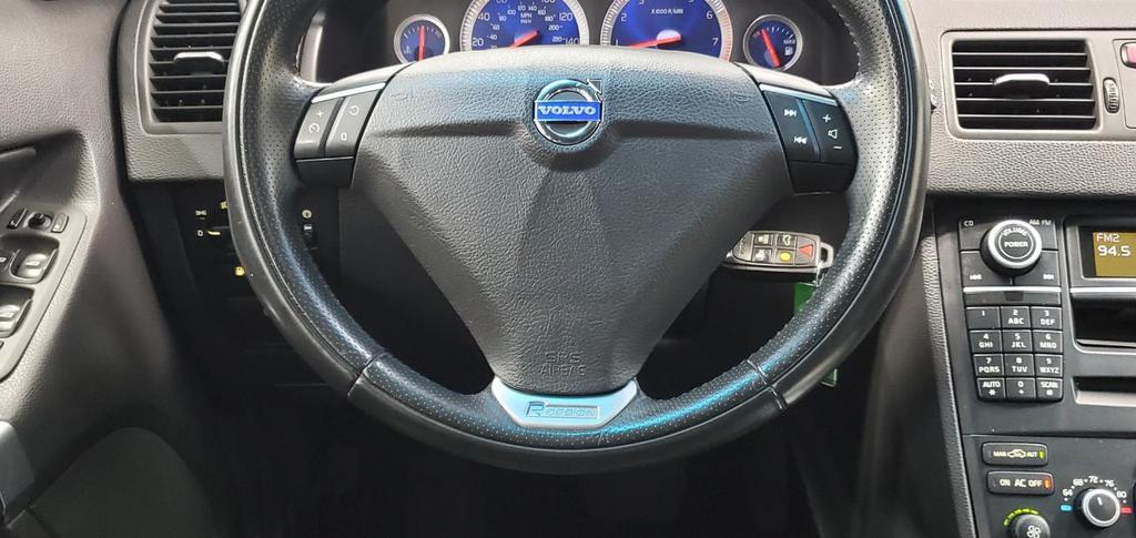 used 2014 Volvo XC90 car, priced at $14,988