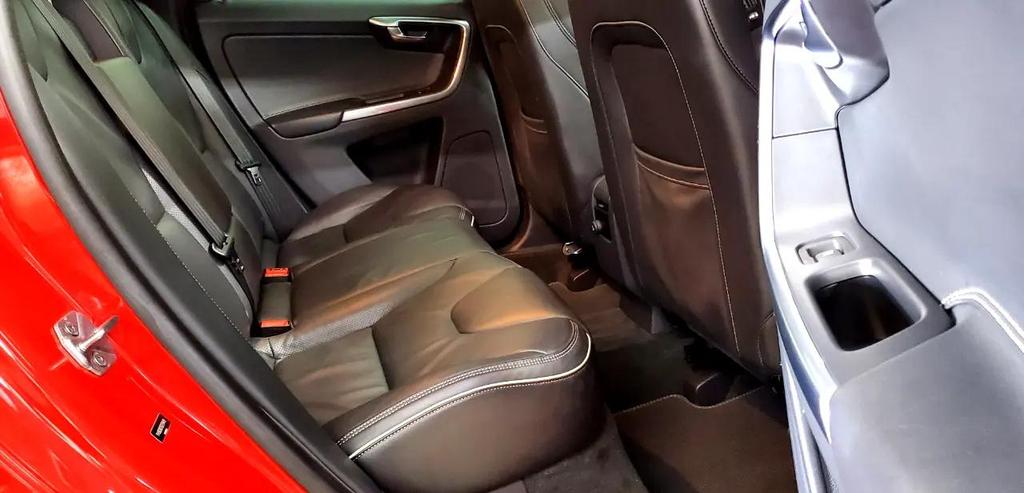 used 2016 Volvo XC60 car, priced at $19,888