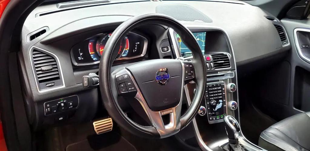 used 2016 Volvo XC60 car, priced at $19,888