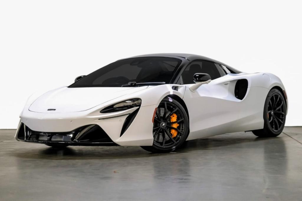 used 2025 McLaren Artura car, priced at $312,888