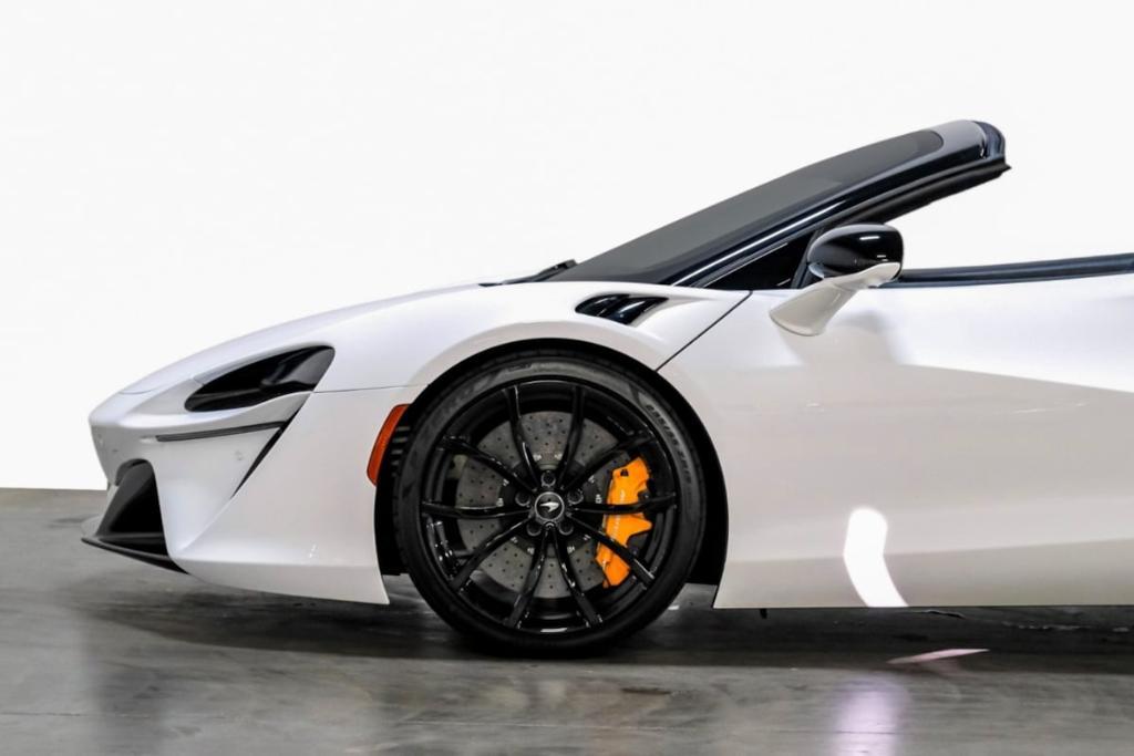 used 2025 McLaren Artura car, priced at $312,888