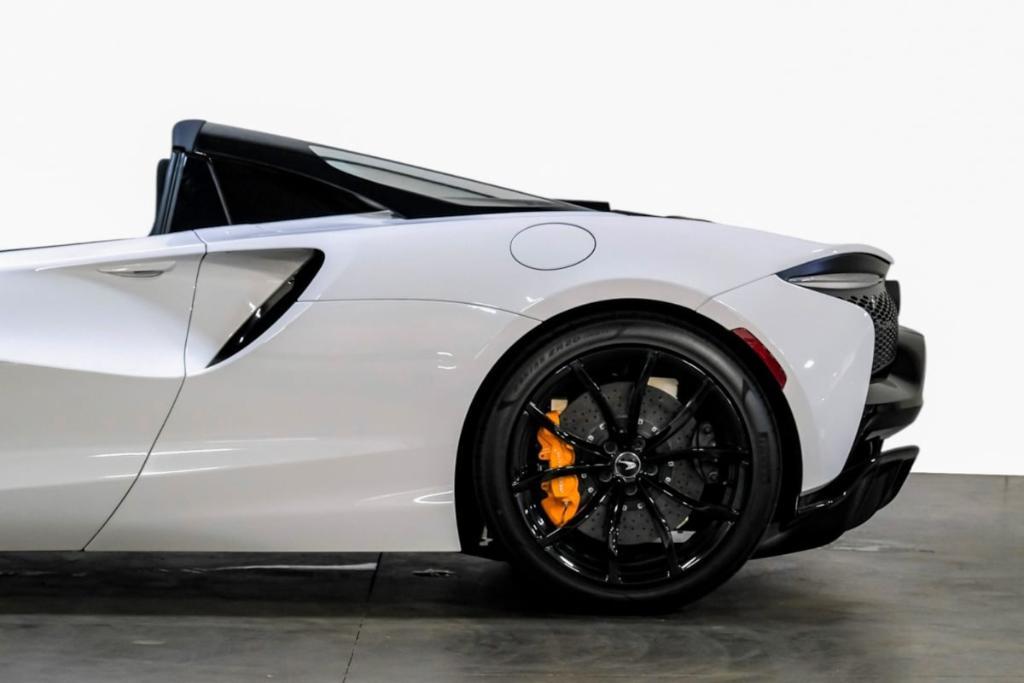 used 2025 McLaren Artura car, priced at $312,888