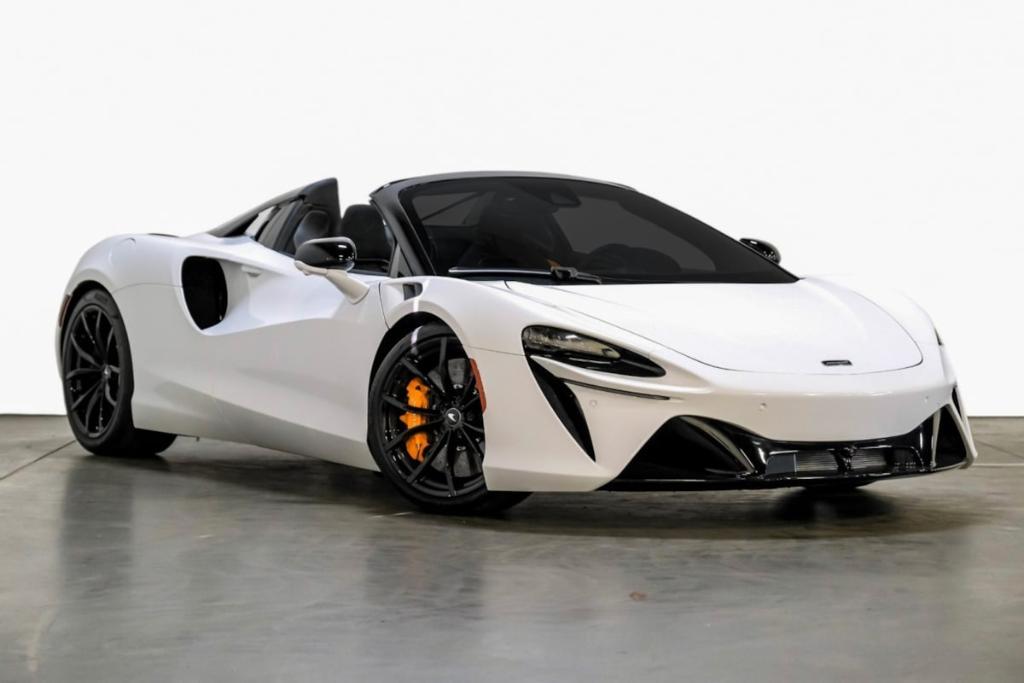 used 2025 McLaren Artura car, priced at $312,888