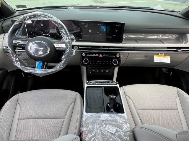 new 2026 Hyundai TUCSON Hybrid car, priced at $44,555