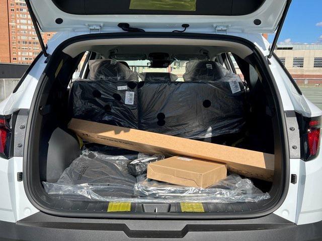 new 2026 Hyundai TUCSON Hybrid car, priced at $35,360